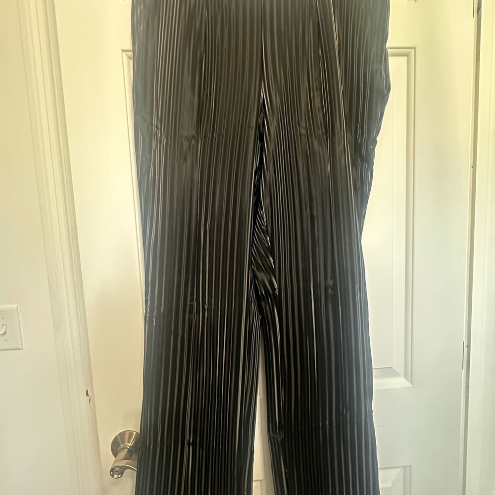 Good American Black Pleated Women Shiny Dress Pants